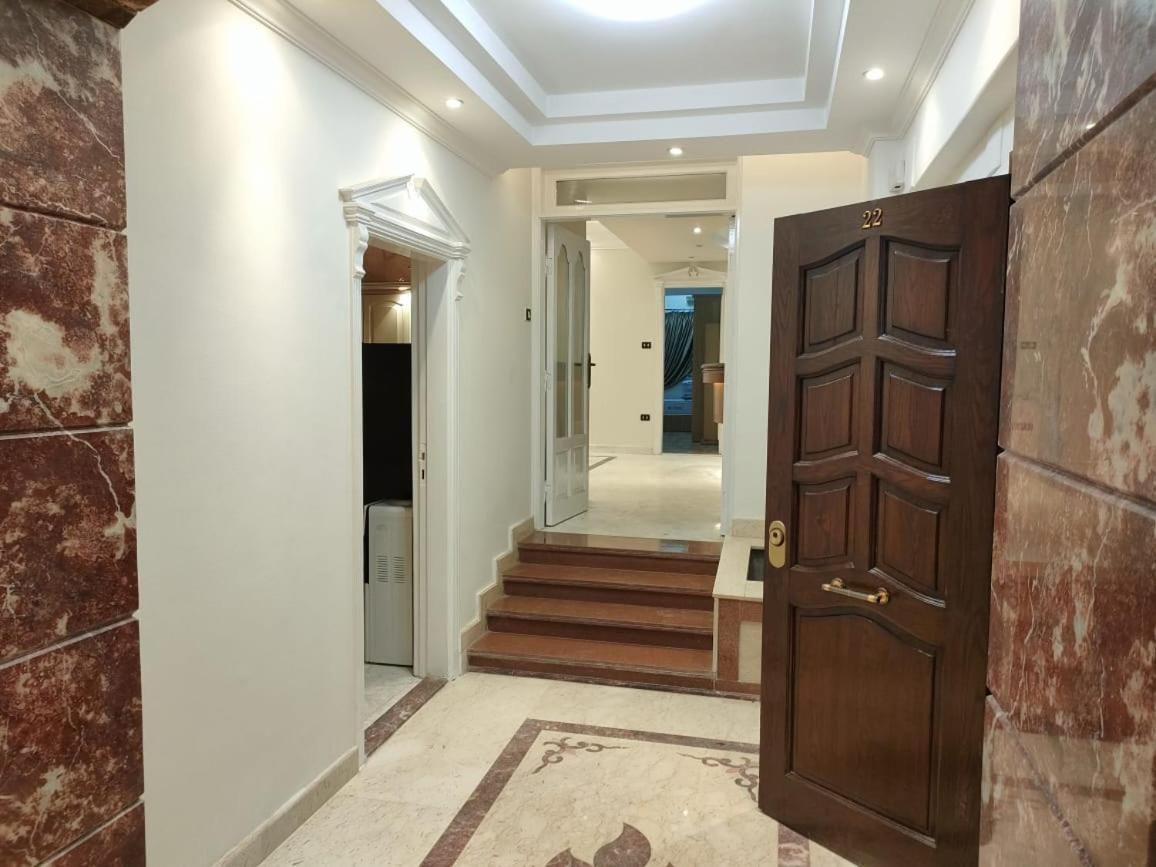 Luxury Nasr * Cairo