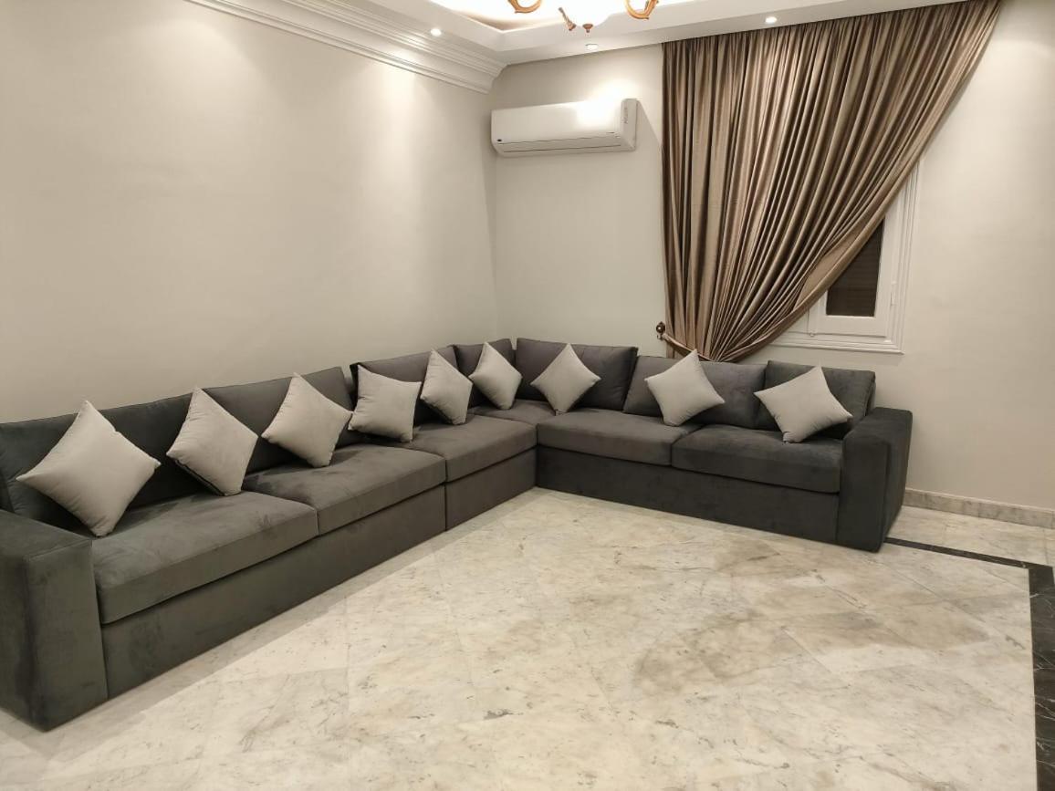 Luxury Nasr Apartment *