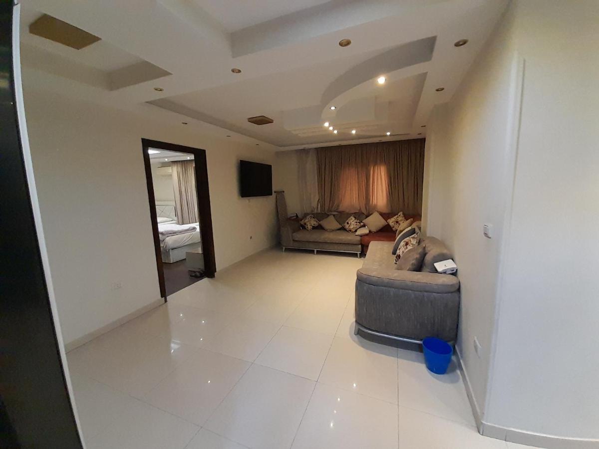 Luxury Nasr
