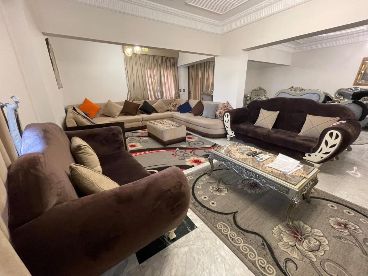 Luxury Nasr Apartment Cairo