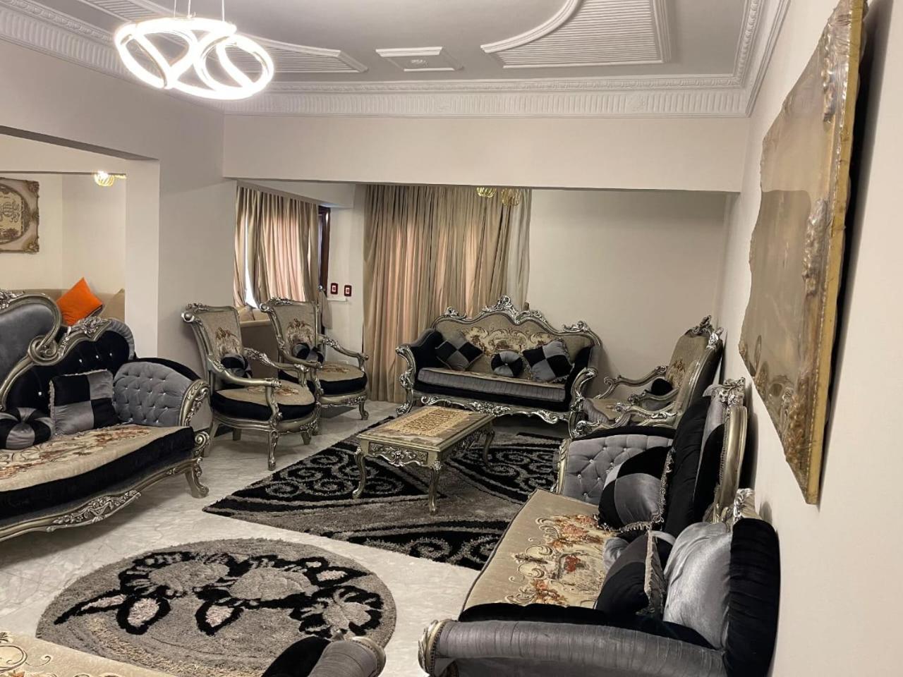 Luxury Nasr *