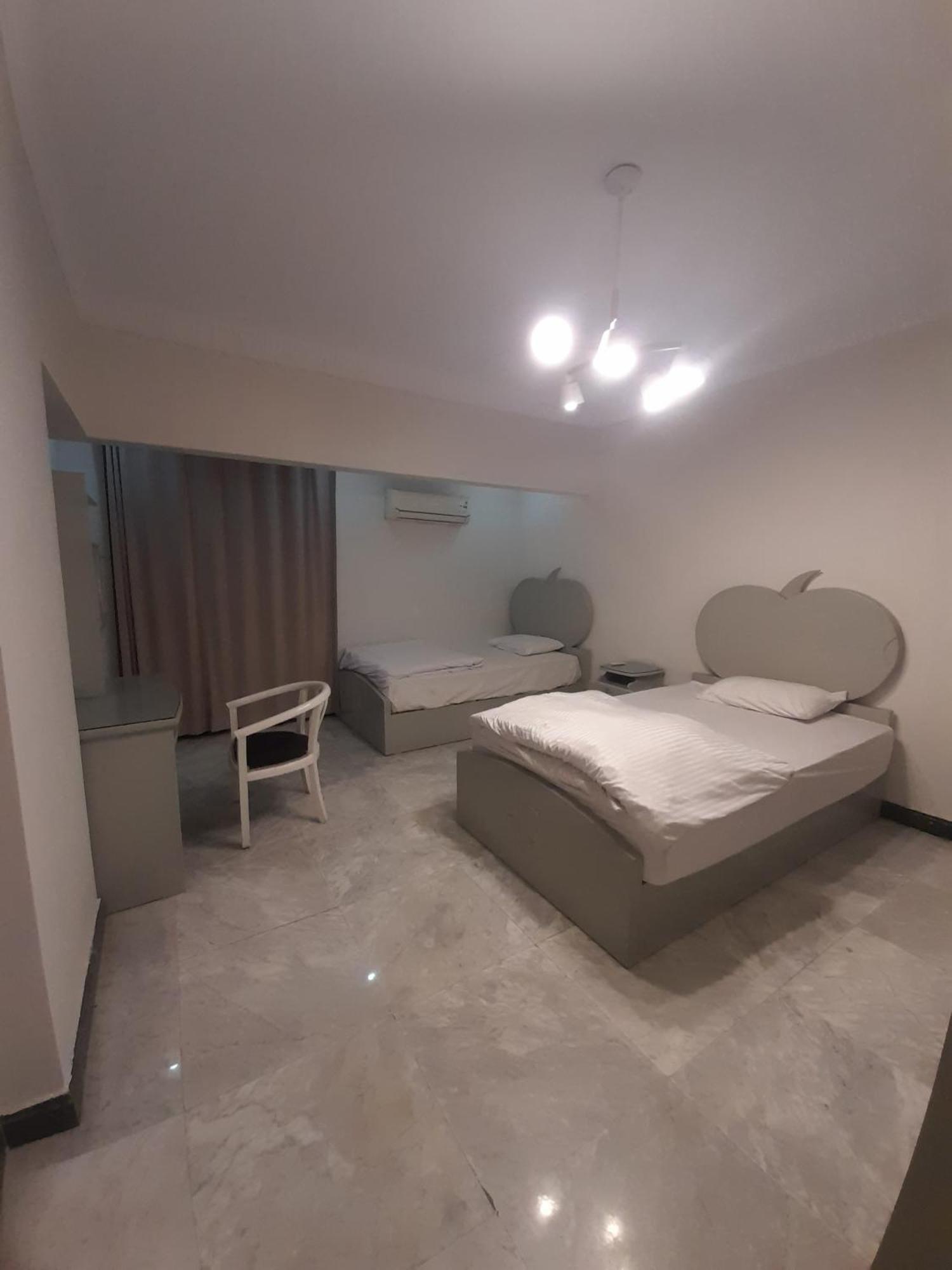Luxury Nasr * Cairo